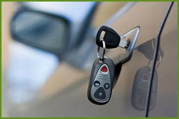 Neighborhood Locksmith Services Durham, NC 919-561-6320 - 18-car-unlock